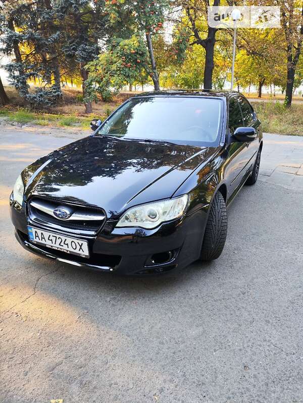 Subaru Legacy (2008)