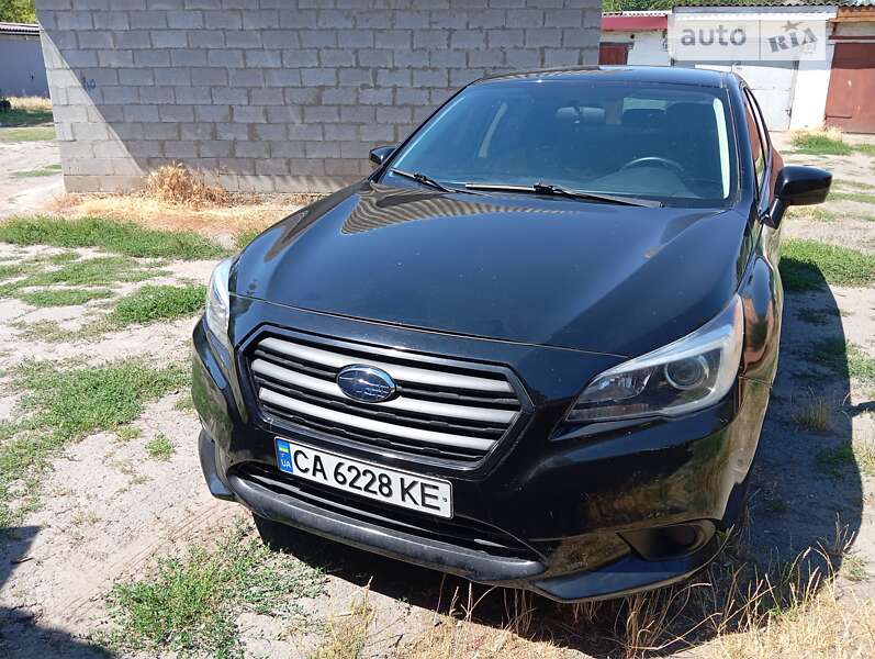 Subaru Legacy (2017)