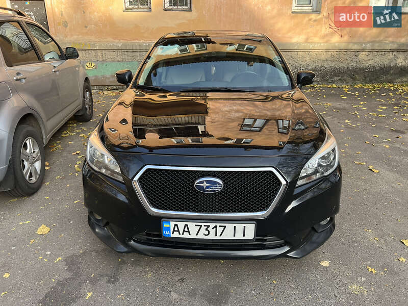 Subaru Legacy (2017)