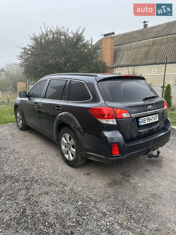 Subaru Legacy (2010)