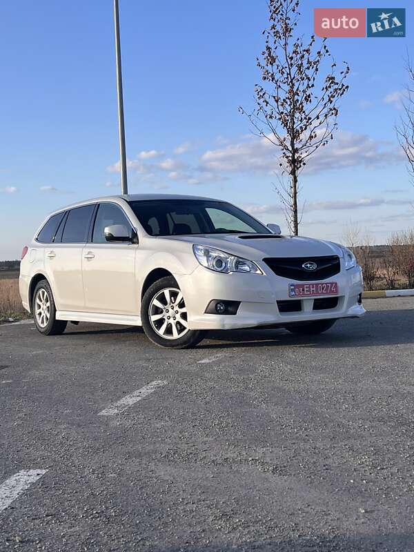 Subaru Legacy (2012)