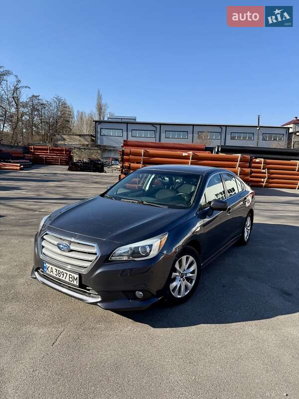 Subaru Legacy (2015)