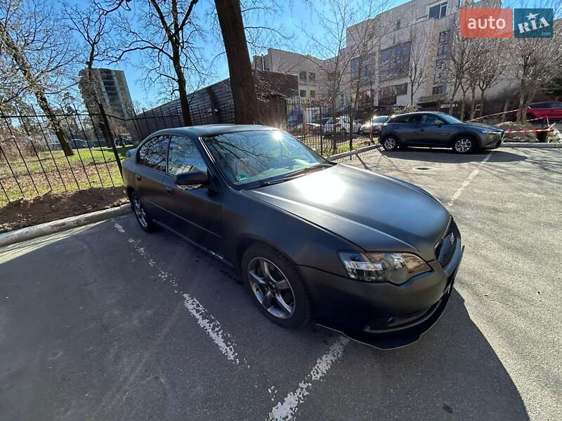 Subaru Legacy (2003)