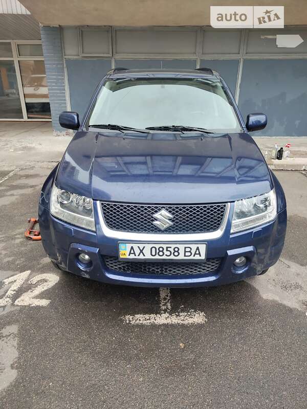 Suzuki Grand vitara (2006)