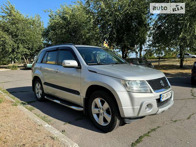 Suzuki Grand vitara (2008)