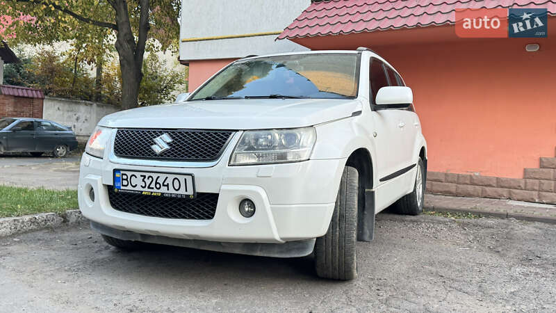 Suzuki Grand vitara (2007)