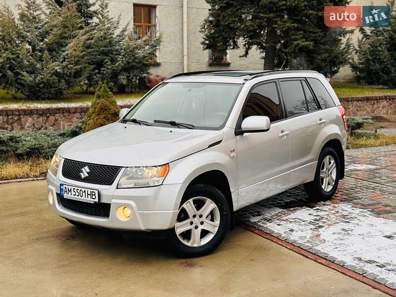 Suzuki Grand vitara (2006)