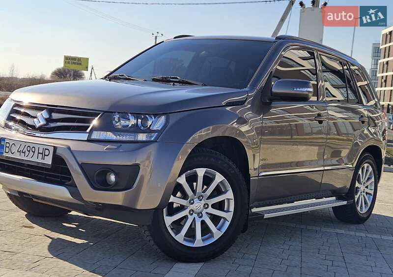 Suzuki Grand vitara (2013)