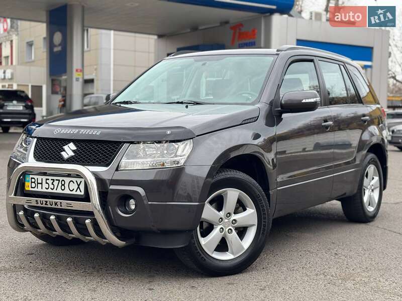Suzuki Grand vitara (2010)