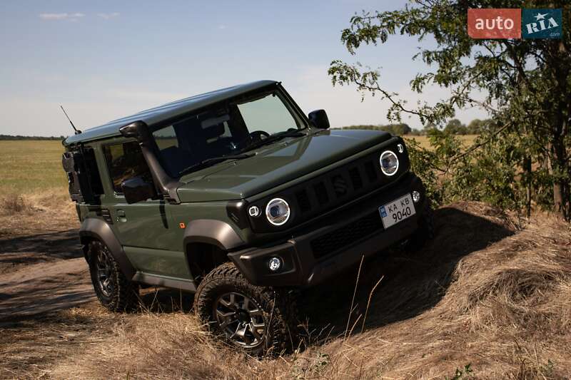 Suzuki Jimny (2022)