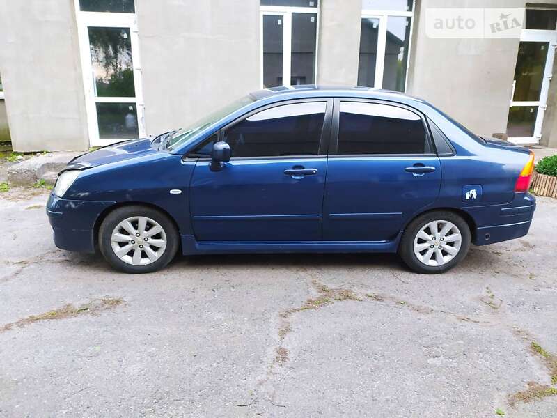 Suzuki Liana (2005)