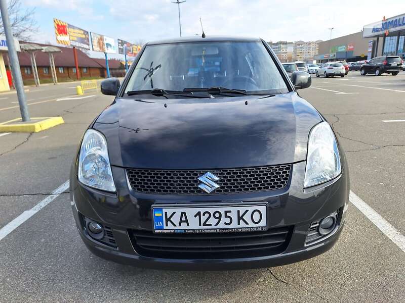 Suzuki Swift (2008)