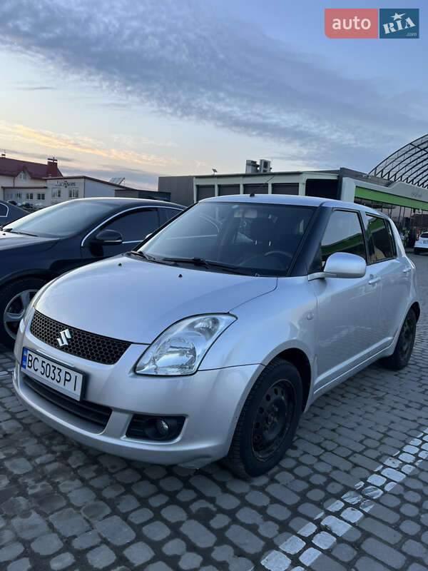 Suzuki Swift (2008)