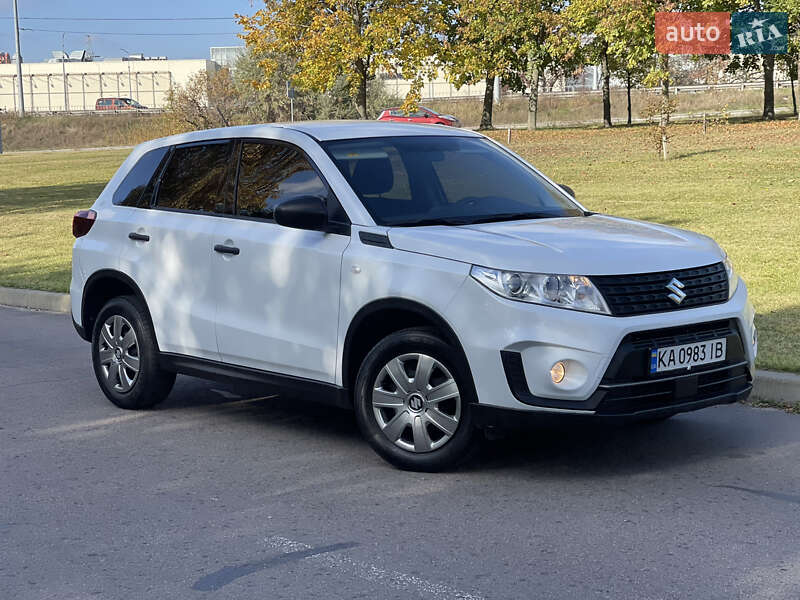 Suzuki Vitara (2019)