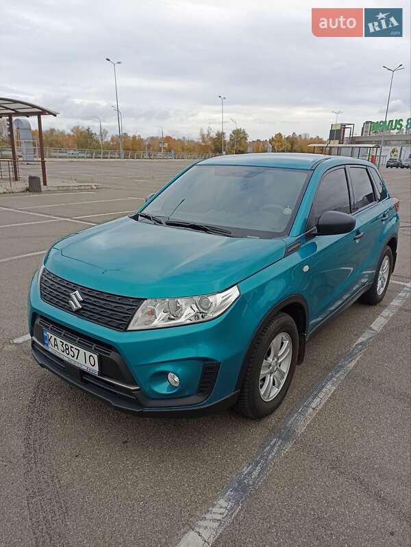 Suzuki Vitara (2021)