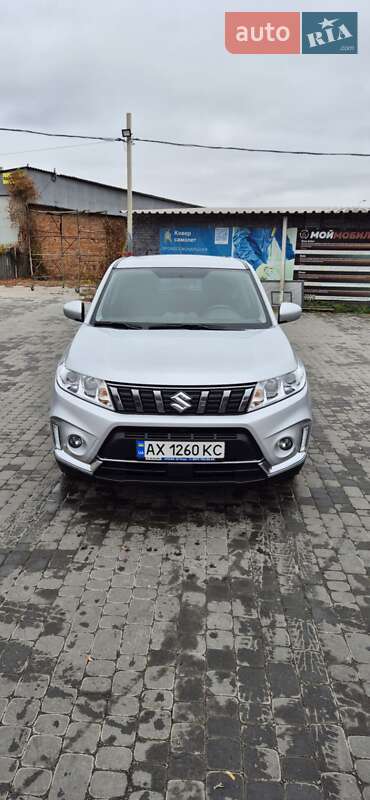 Suzuki Vitara (2021)