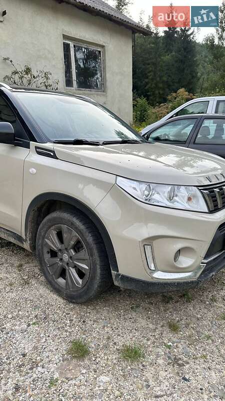 Suzuki Vitara (2019)