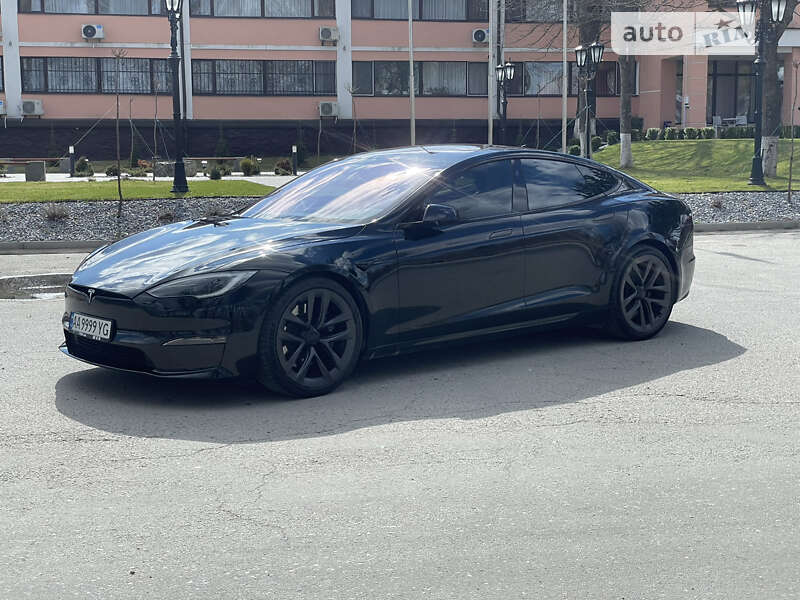 Tesla Model s (2022)