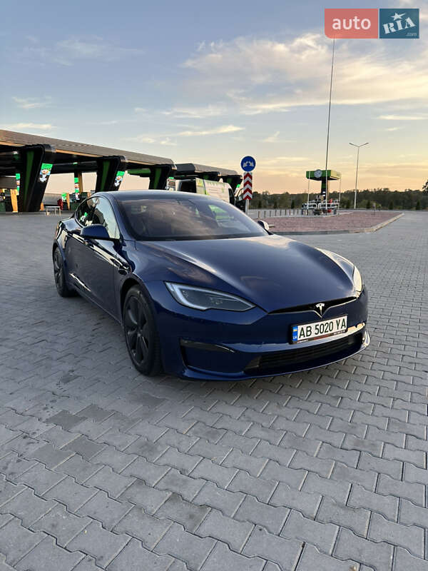 Tesla Model s (2022)
