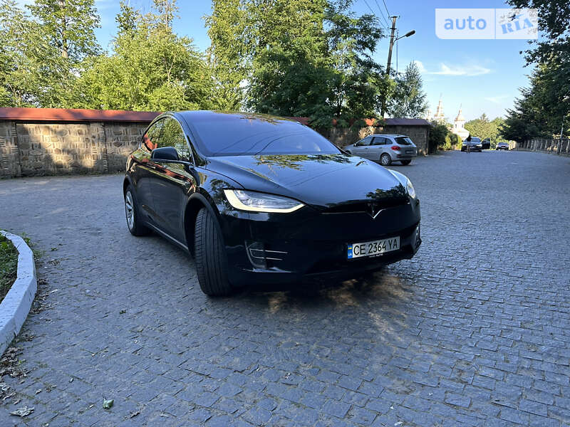 Tesla Model x (2017)
