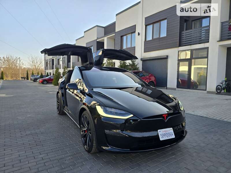 Tesla Model x (2022)