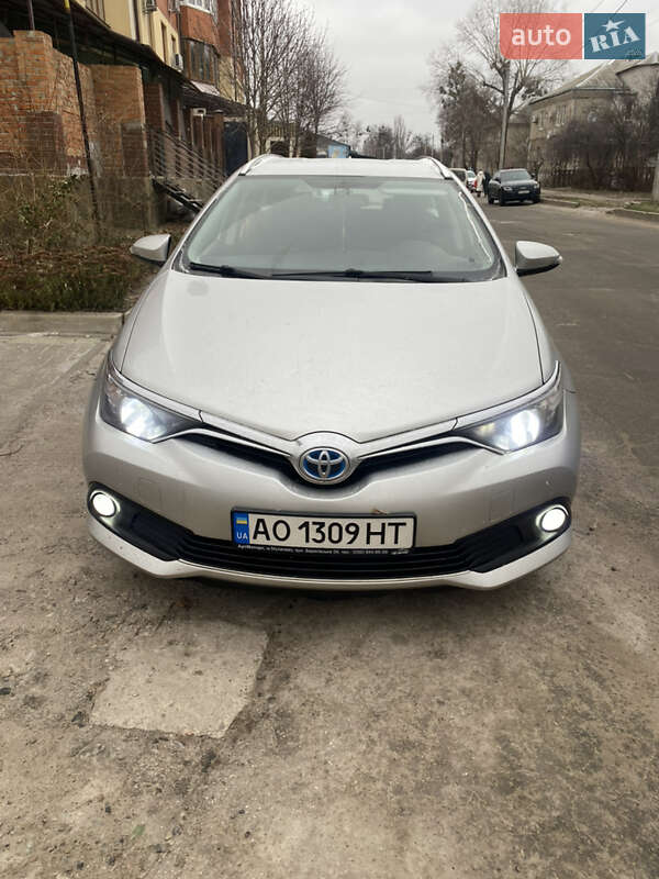 Toyota Auris (2016)