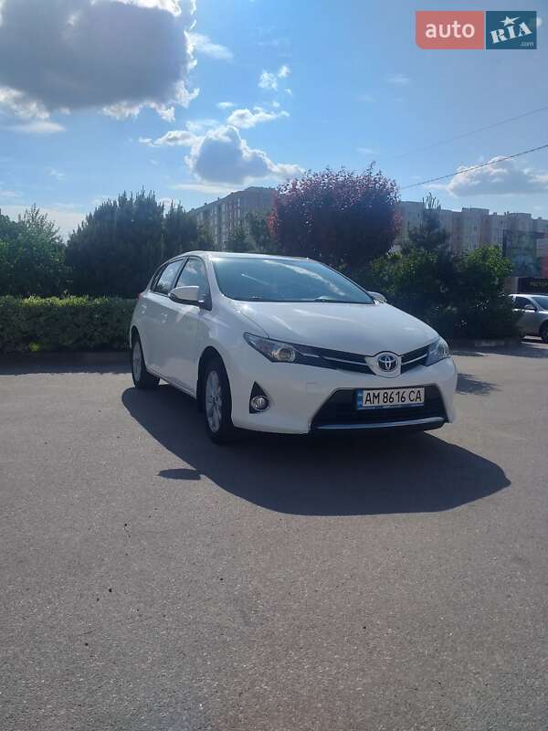 Toyota Auris (2014)
