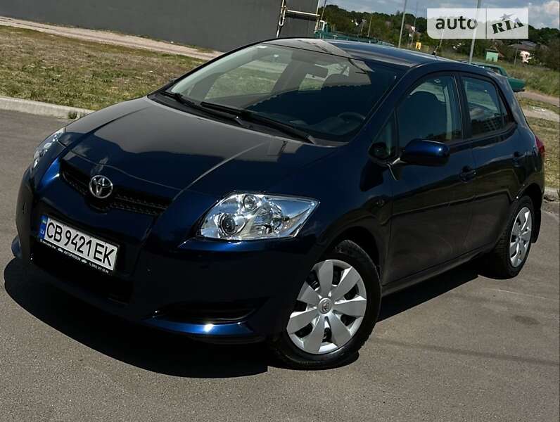 Toyota Auris (2008)