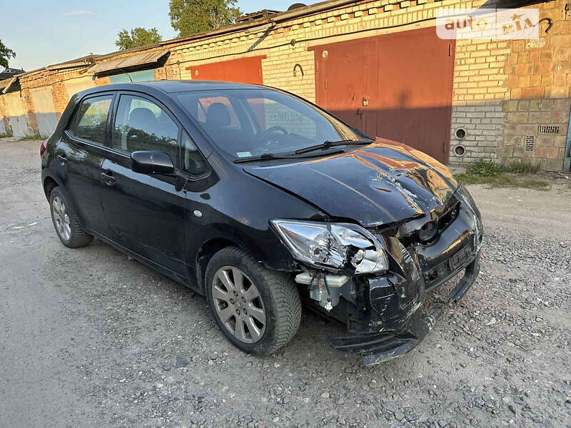 Toyota Auris (2008)