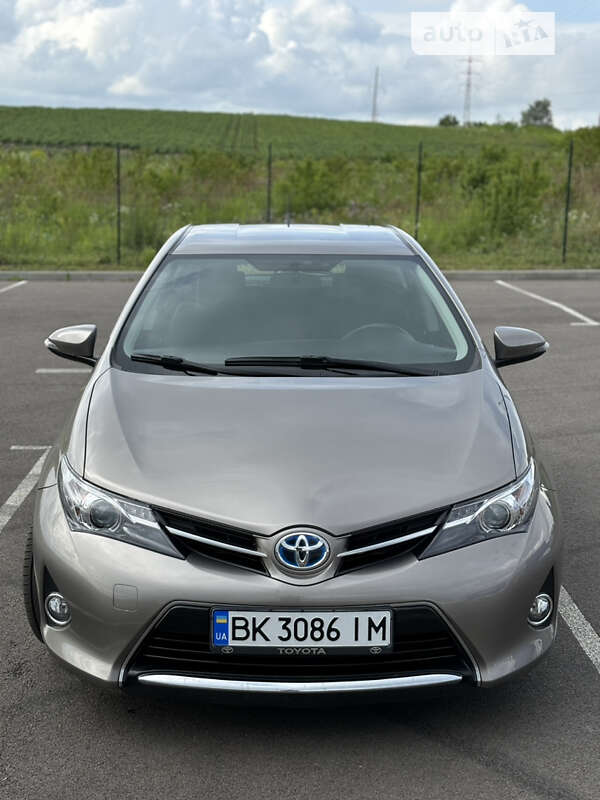 Toyota Auris (2014)