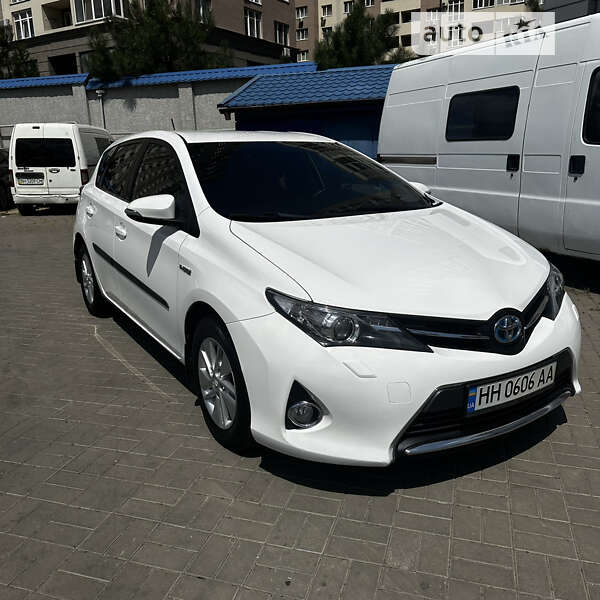Toyota Auris (2014)