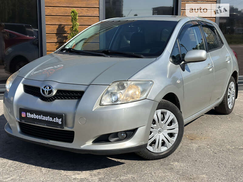 Toyota Auris (2007)