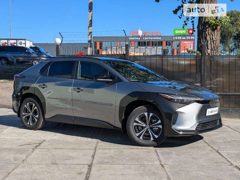 Toyota Bz4x (2023)