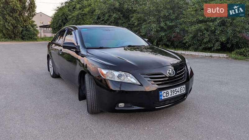 Toyota Camry (2008)