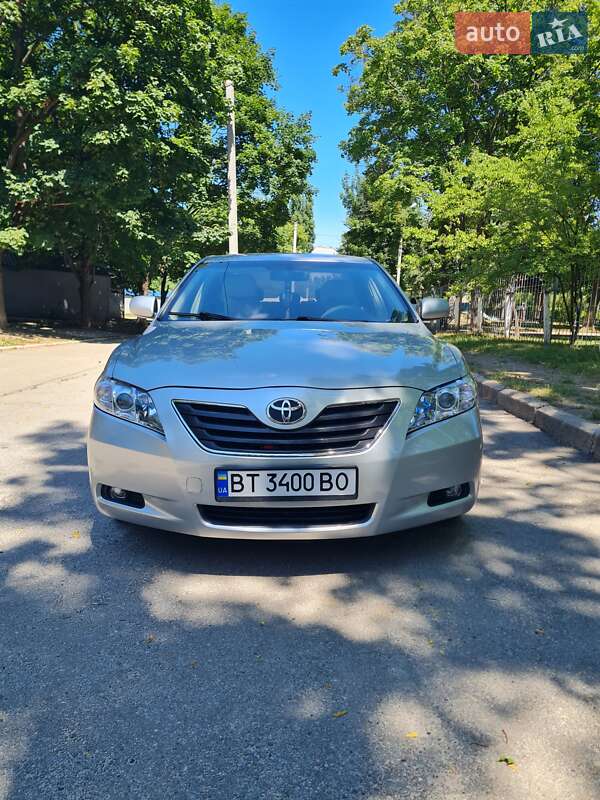 Toyota Camry (2008)