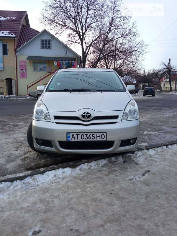 Toyota Corolla verso (2006)