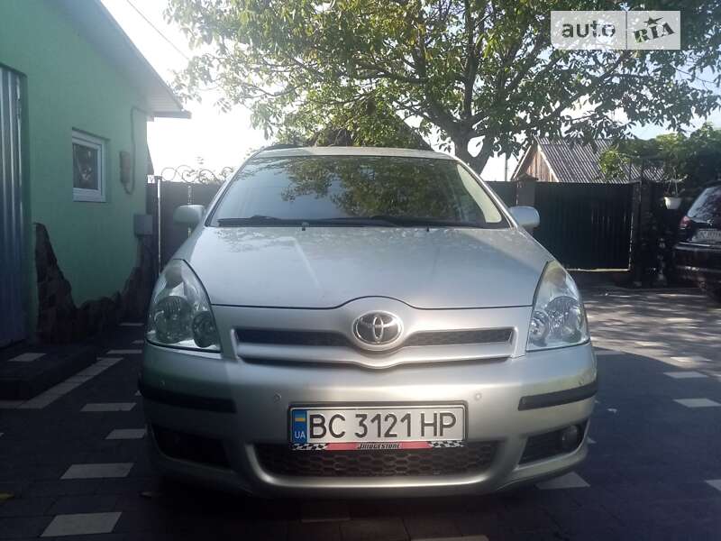 Toyota Corolla verso (2007)