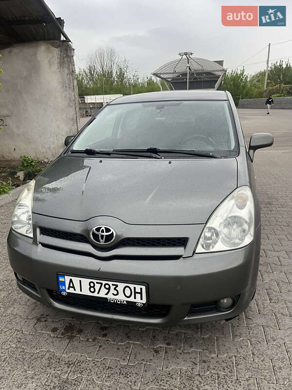 Toyota Corolla verso (2007)