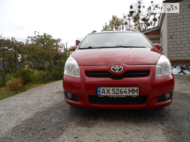 Toyota Corolla verso (2008)