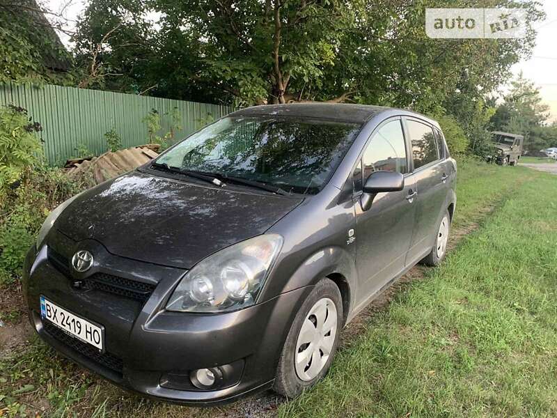 Toyota Corolla verso (2007)
