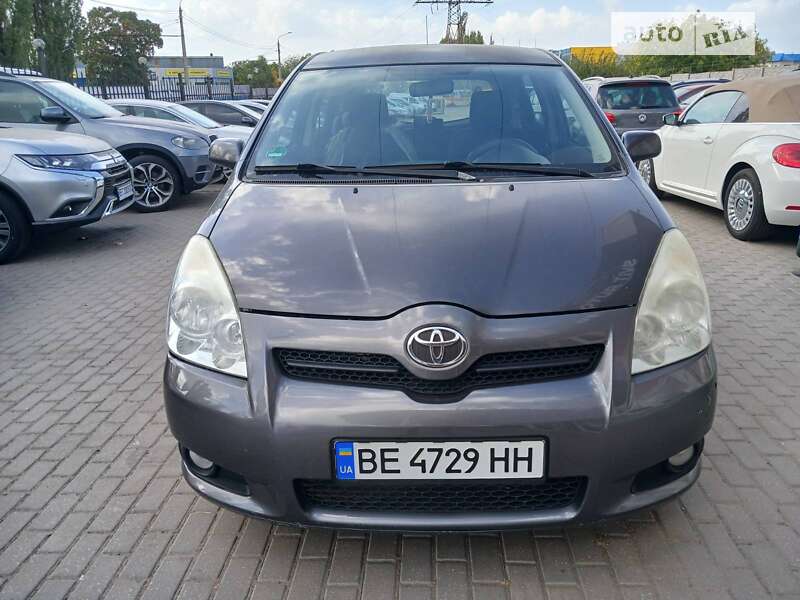 Toyota Corolla verso (2007)
