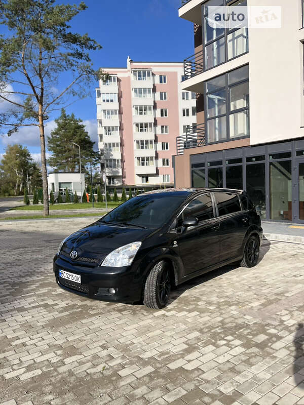 Toyota Corolla verso (2006)