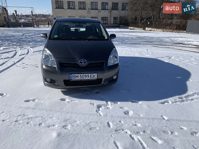 Toyota Corolla verso (2008)