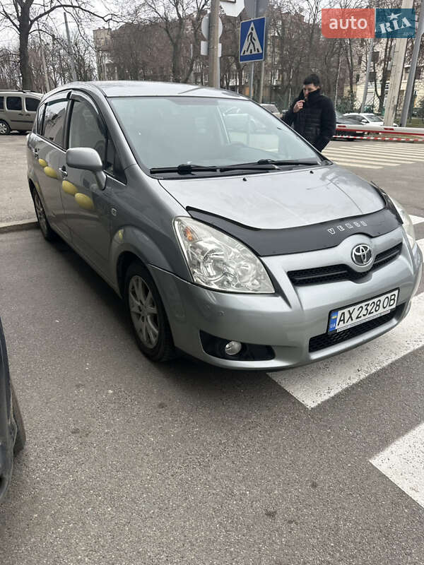 Toyota Corolla verso (2009)