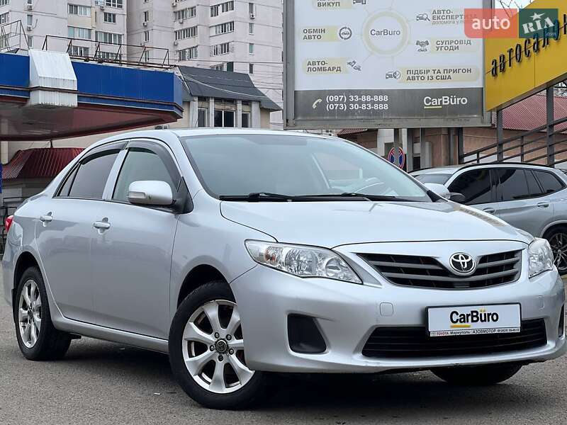 Toyota Corolla (2010)