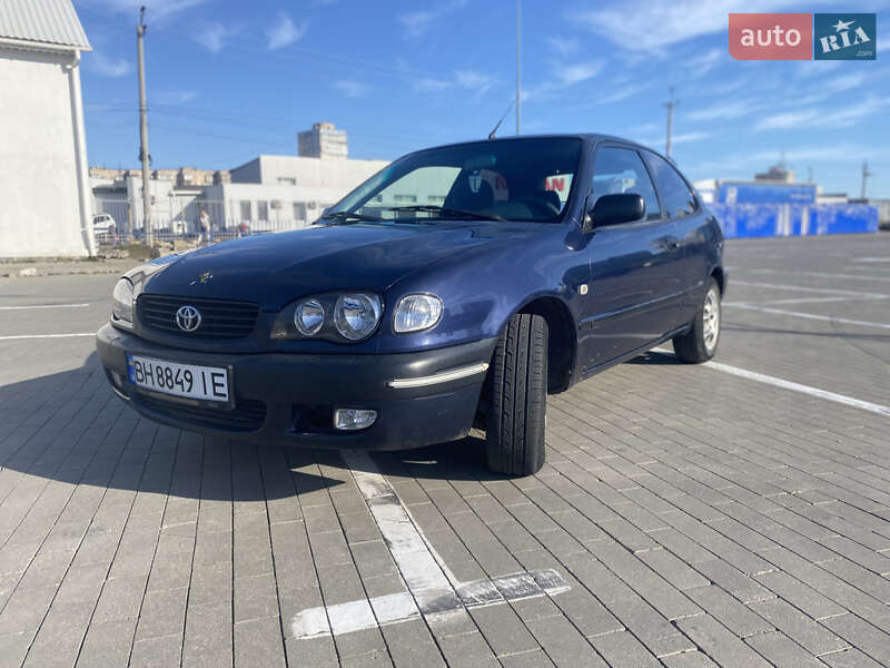 Toyota Corolla (1999)