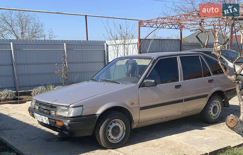 Toyota Corolla (1985)