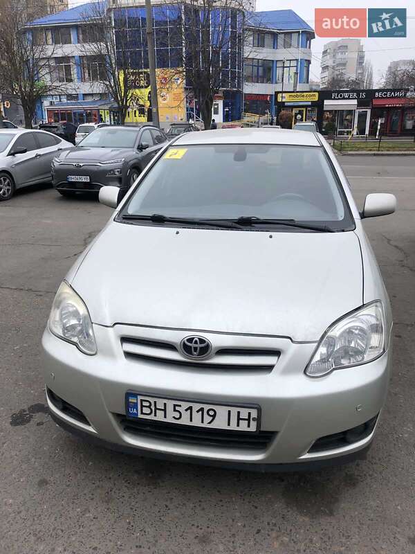 Toyota Corolla (2005)