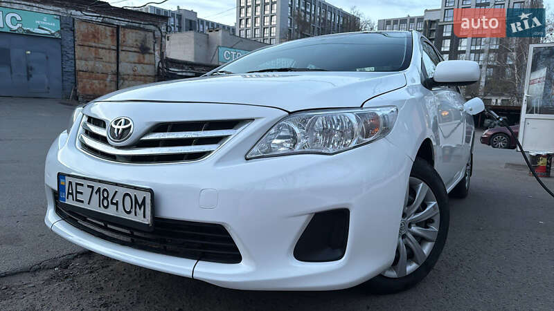 Toyota Corolla (2012)