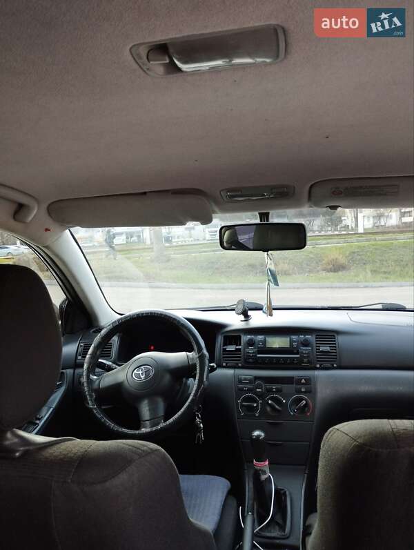 Toyota Corolla (2005)